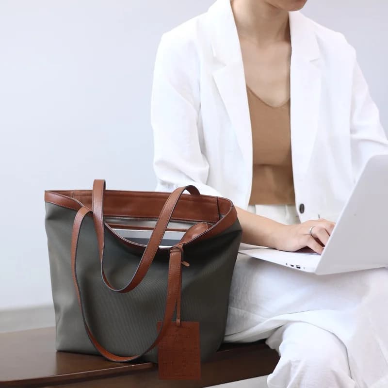 Fourre-tout à fermeture éclair en Nylon de grande capacité pour femmes, sacs à bandoulière robustes