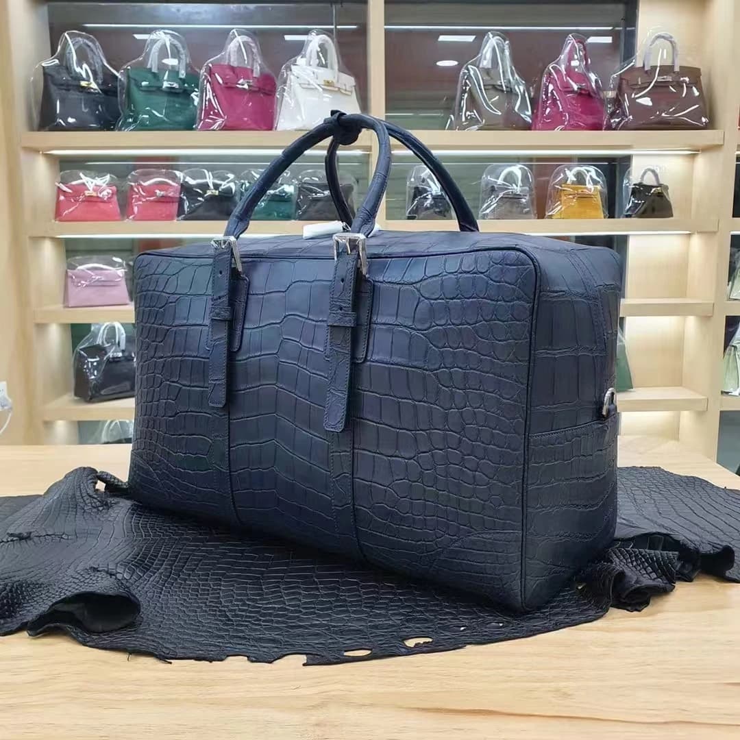 Sac de voyage de luxe en cuir de Crocodile véritable marron