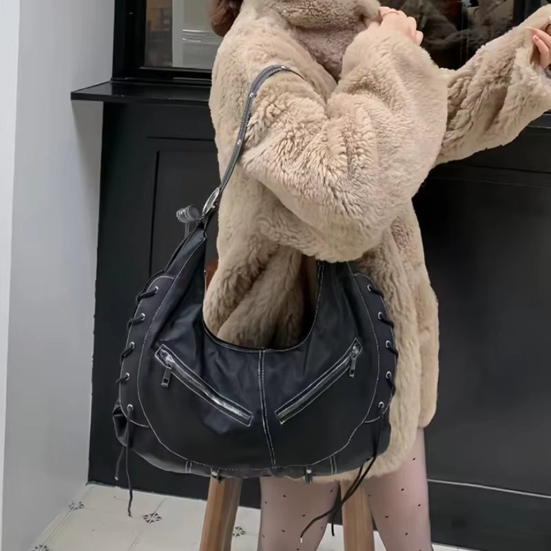 Sac à bandoulière de style Punk avec sangles multi-trous, sac de moto Cool, fourre-tout souple décon