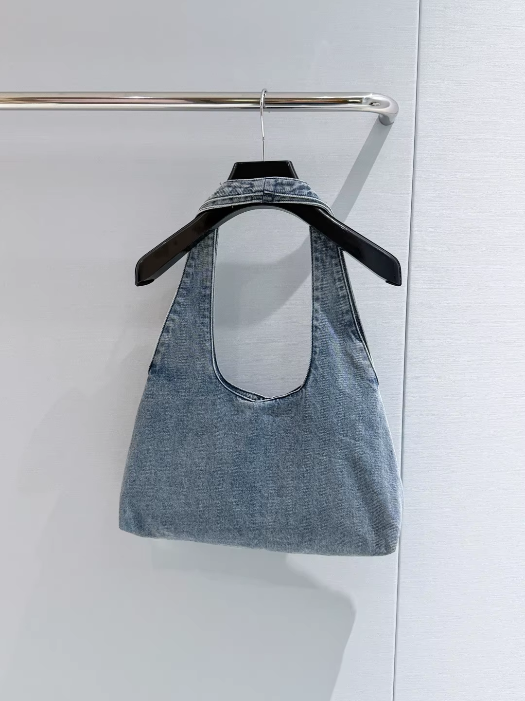 Nouveau sac à bandoulière en jean bleu délavé 2026 110