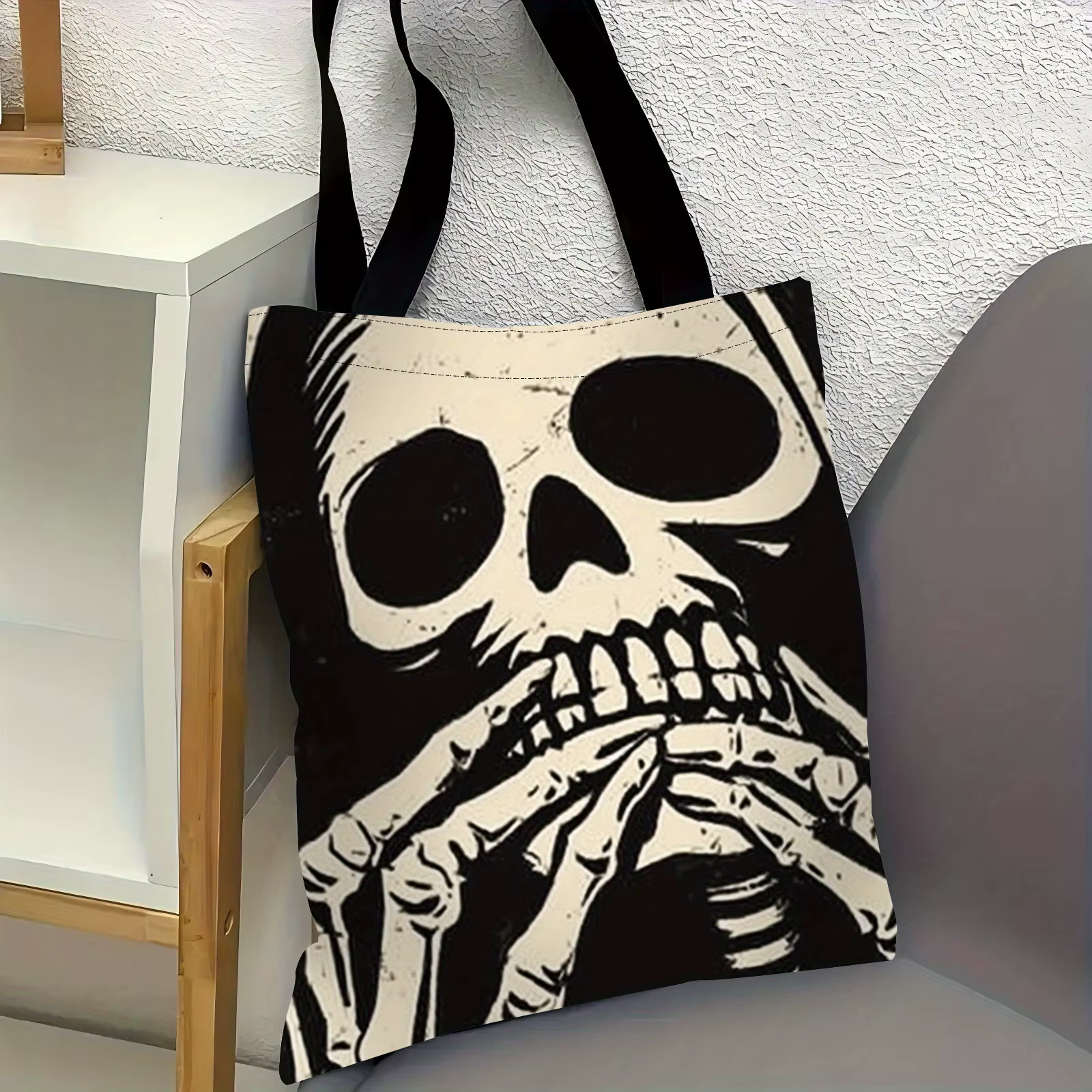 Sac fourre-tout humoristique d'Halloween, style hippie gothique, avec crânes noirs effrayants, sacs
