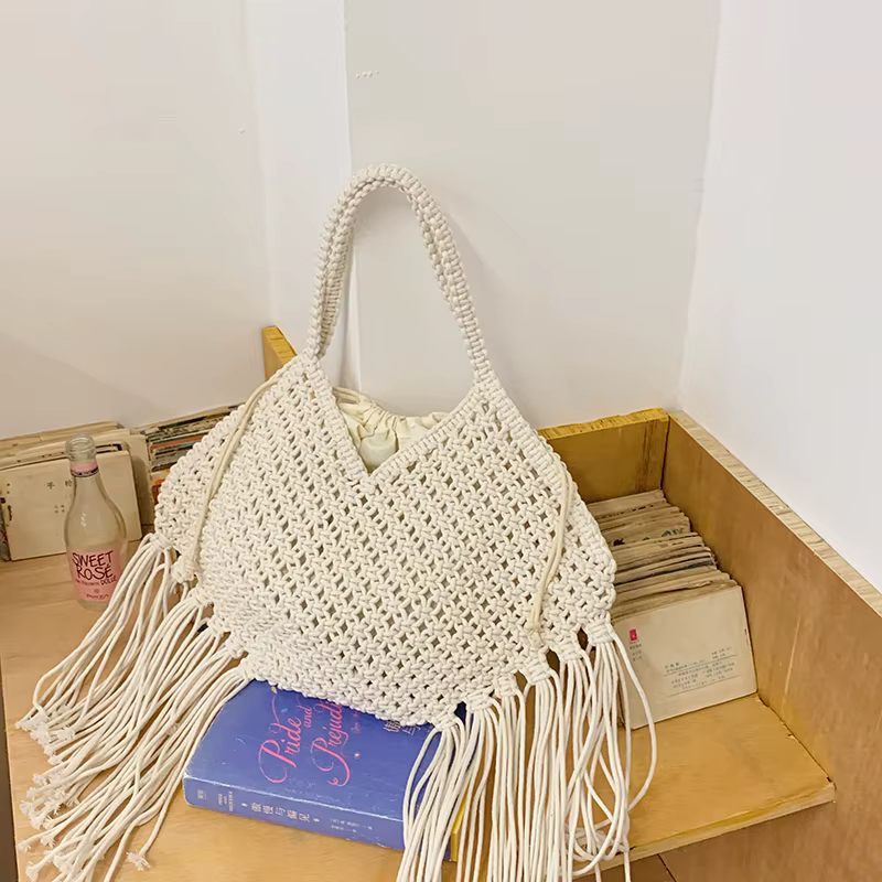 Sac à bandoulière tressé à pompons pour femme, design estival, polyvalent et tendance, sac à main aj