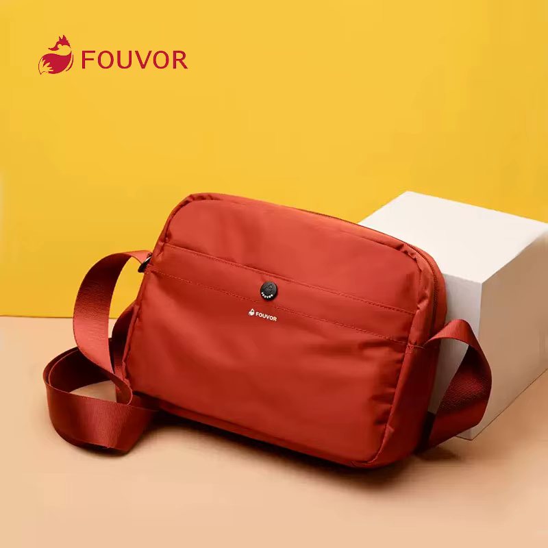 Fouvor Sac à bandoulière en nylon rouge pour femme léger décontracté petit sac à main à bandoulière
