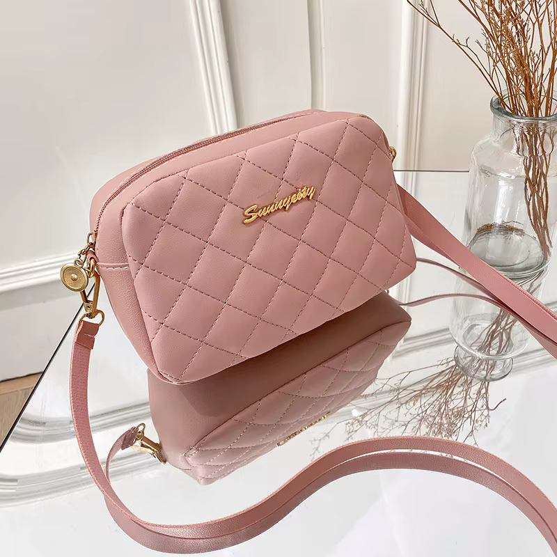 2023 gland petit sac de messager pour les femmes tendance Lingge broderie caméra femme sac à bandoul