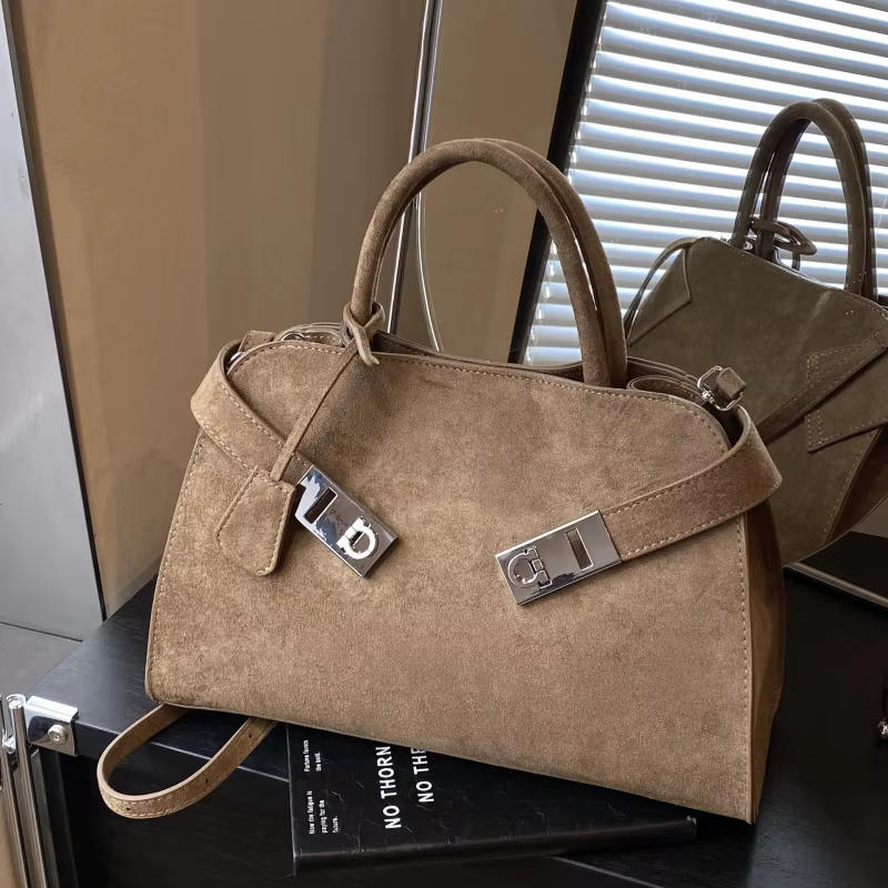 Sac fourre-tout en daim pour femme, nouveau sac à bandoulière tendance de grande capacité, sac à mai