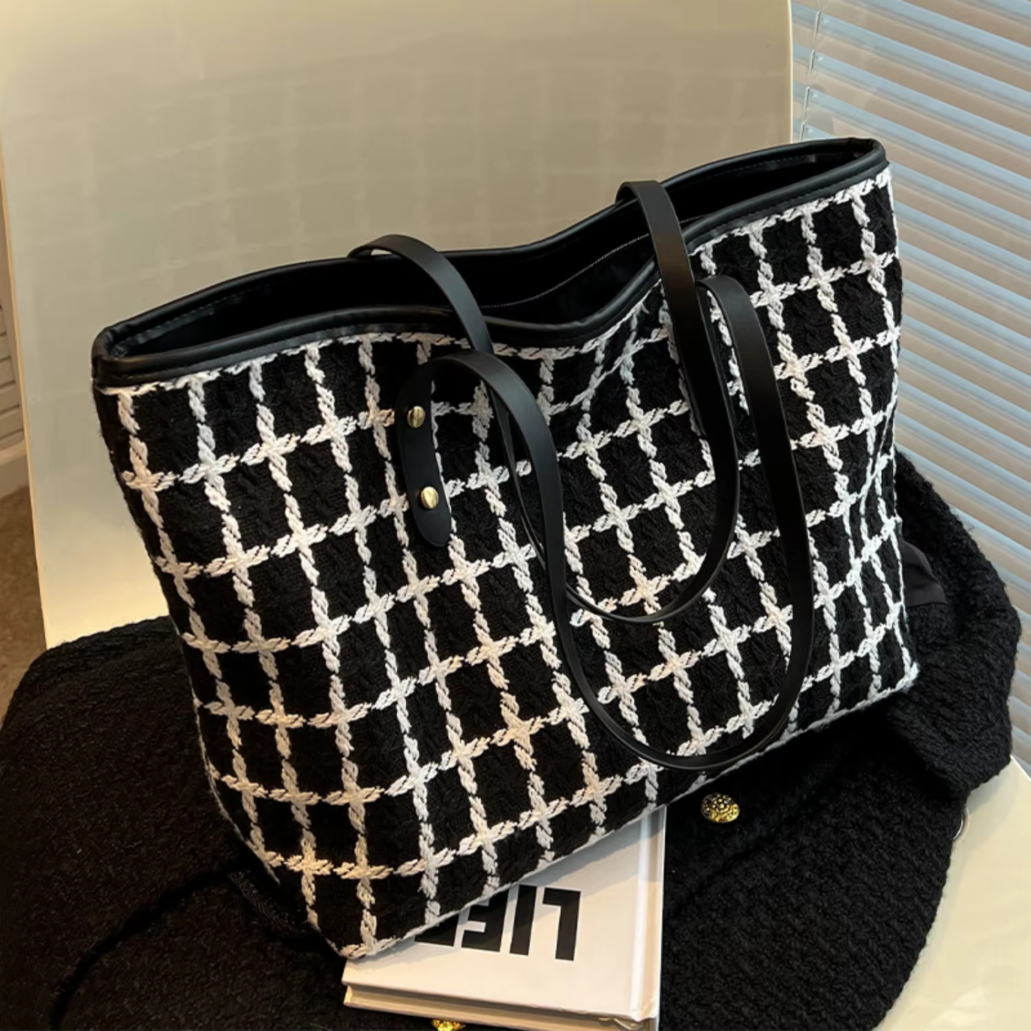 Sac à main vintage fleuri de haute qualité, élégant et luxueux, nouvelle collection 2026 pour femme,