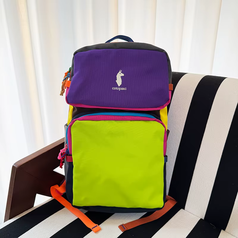 Nouveau Sac à Dos Multicolore 16L pour Voyage en Plein Air 2026