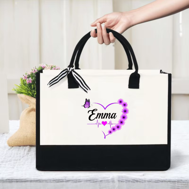 Sac fourre-tout personnalisé noir et blanc avec motif papillon et fleur Emma en forme de cœur pour l