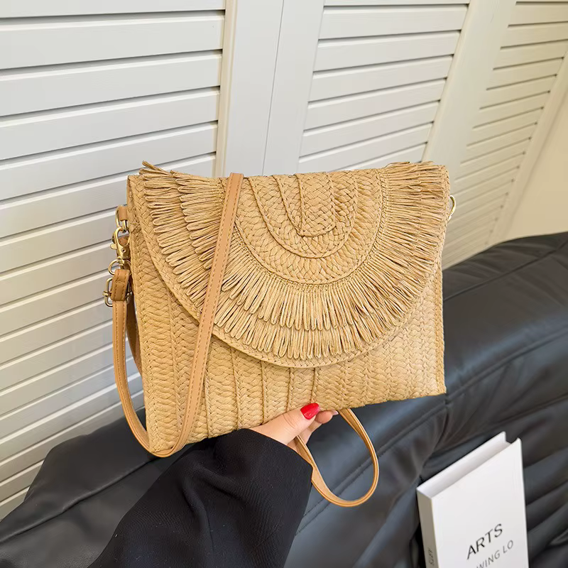 Sacs à bandoulière d'été pour femmes, sacs à main faits à la main, sac de plage en paille de raphia 