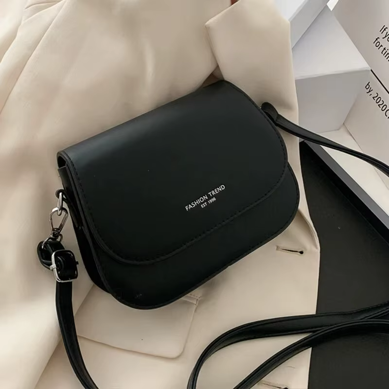 Sac à bandoulière pour femmes, nouvelle couleur unie, sac retourné à la mode, rétro décontracté Simp