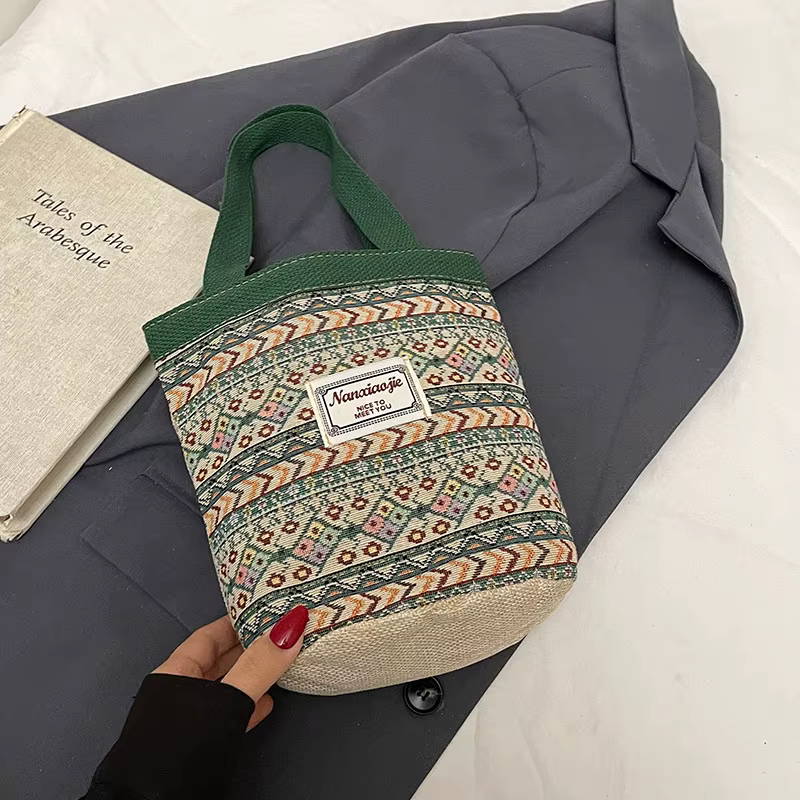 Sac panier tressé artisanal de niche, sac à déjeuner rétro tendance pour employés de bureau, sac fou