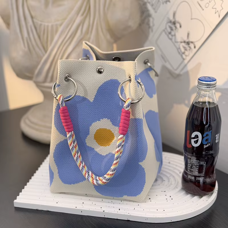 Sac fourre-tout tissé de grande capacité pour femmes, sac à main polyvalent au Design Simple, nouvea