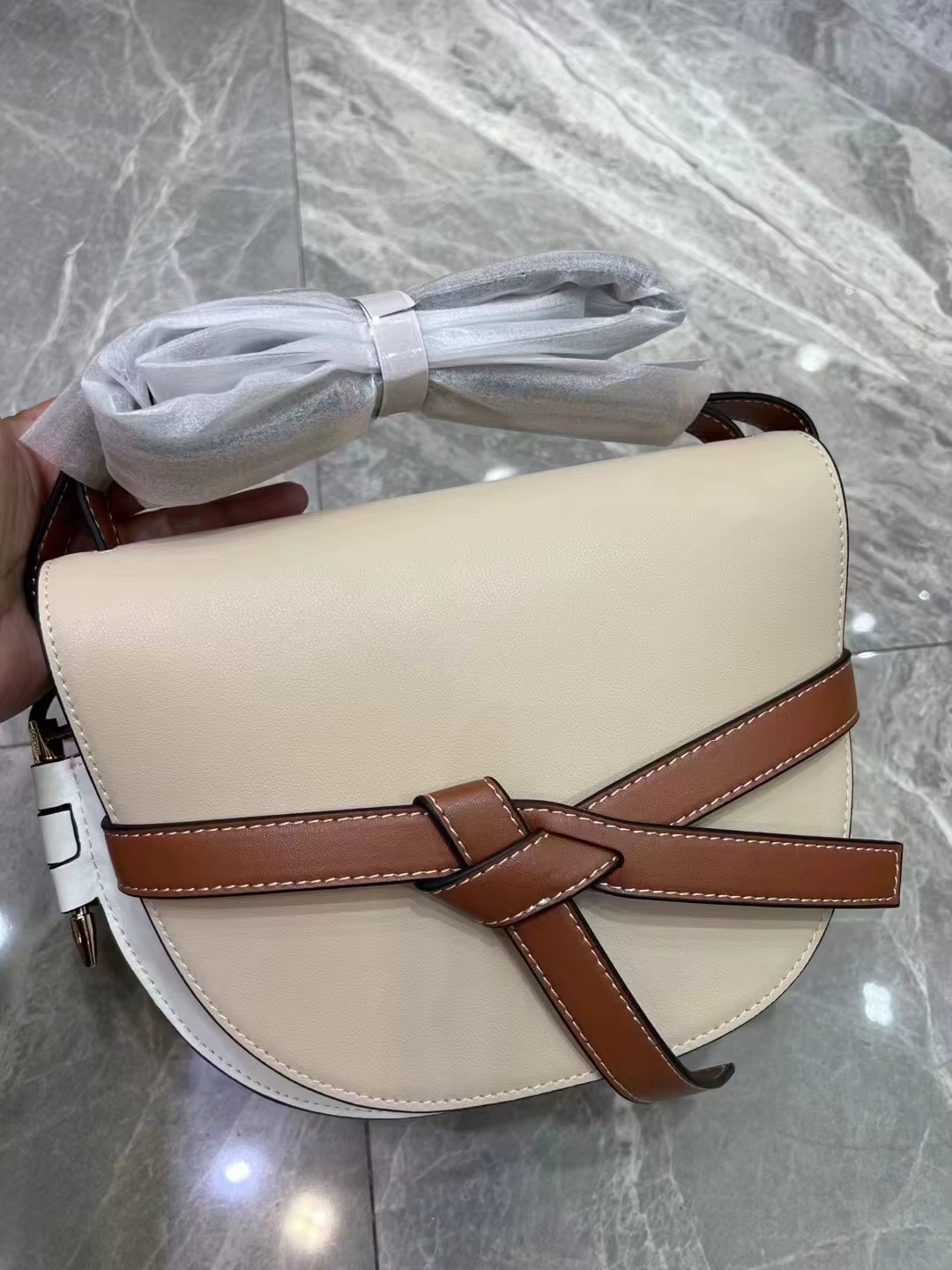 Sac bandoulière tendance 2025 avec nœud papillon, style britannique, en cuir véritable, pour femme
