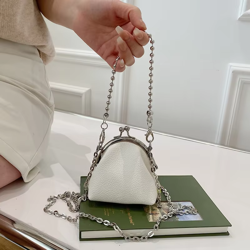 Mini sacs à bandoulière pour femmes, joli sac à rouge à lèvres avec chaîne, sac à main de styliste, 