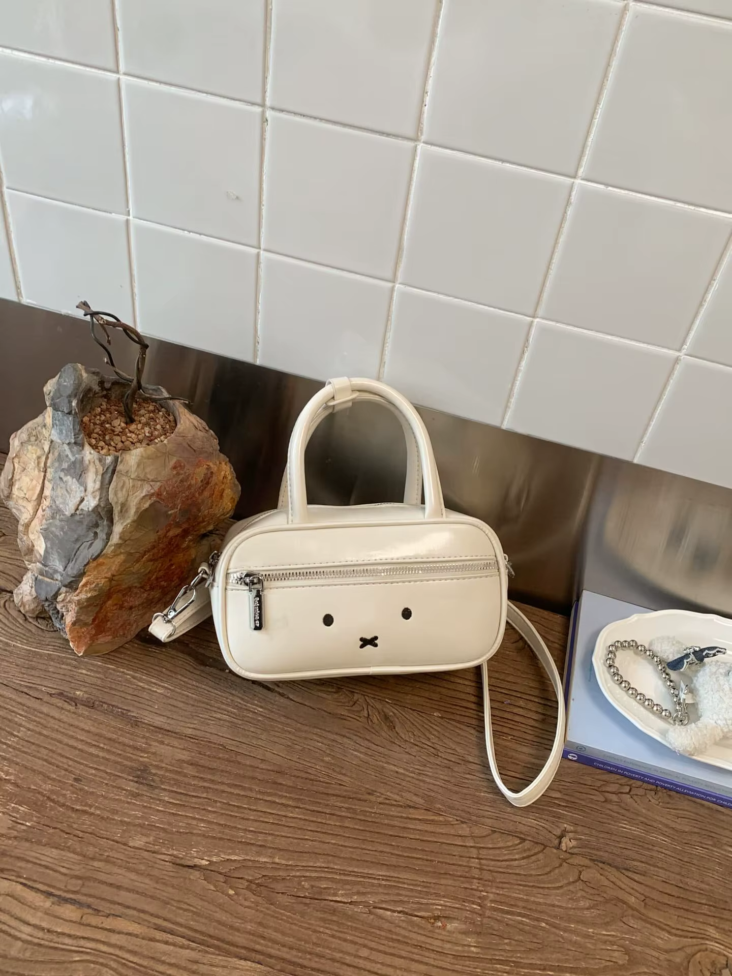 Sac bowling argenté pour femme, nouvelle collection printemps 2026, sac de travail compact haut de g