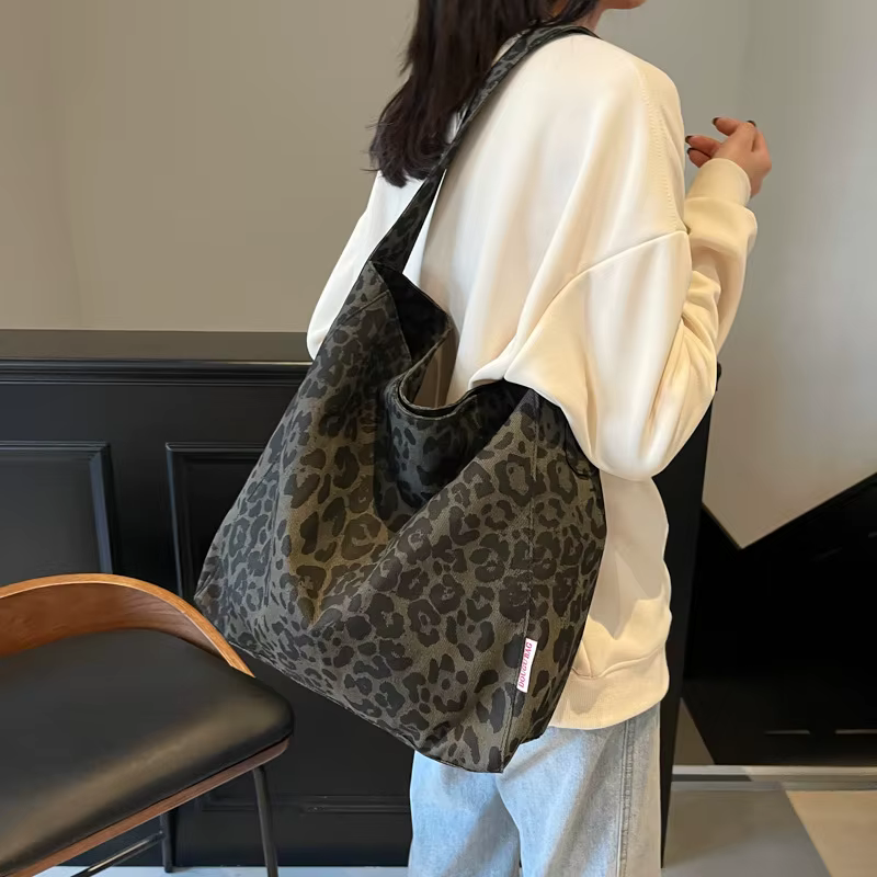 Sac à main en toile léopard vintage pour femmes 2025 Grand sac fourre-tout pour femmes Sac à main de