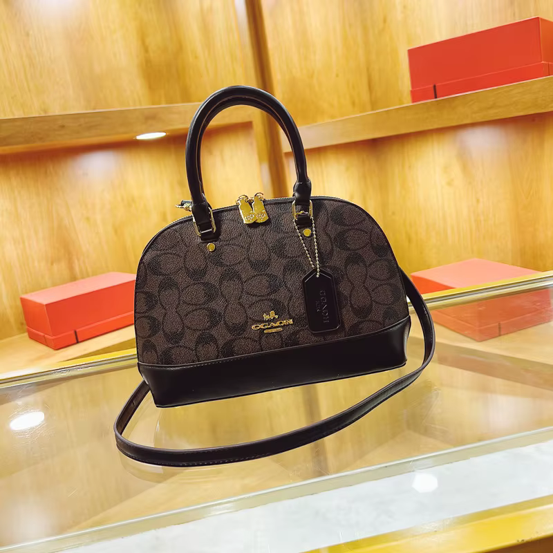 Sac à bandoulière rétro tendance 2026, style coquille classique et polyvalent, idéal pour le quotidi