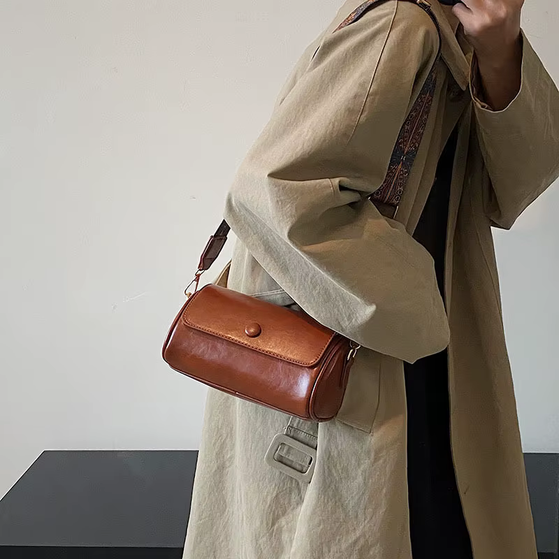 Sac cylindrique vintage 2025 pour femme – Design de petite niche, sac à bandoulière et à bandoulière