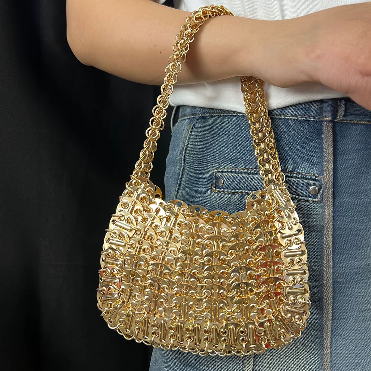 Vintage Ins style européen et américain brillant métal paillettes petit sac carré à la main perle ti