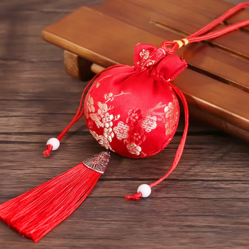 Pochette en tissu brodé style brocart de soie chinoise avec pompon, sac à cordon pour bijoux et cade