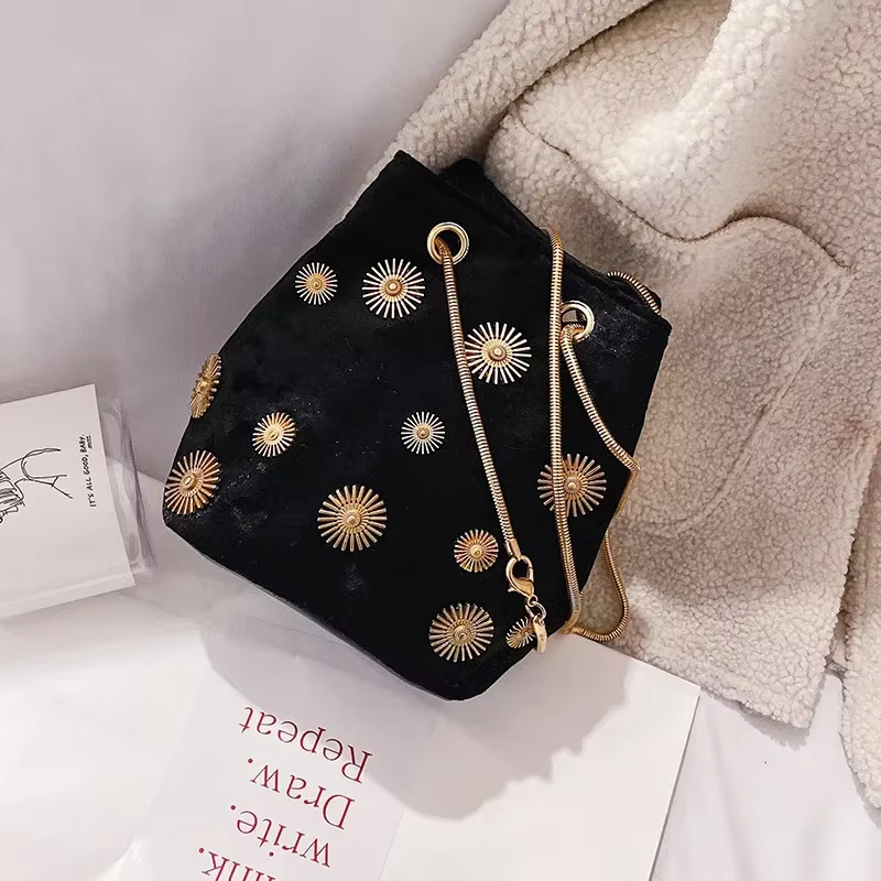 Nouveaux sacs à bandoulière pour femmes sac seau élégant sac à main en velours fourre-tout sac à ban