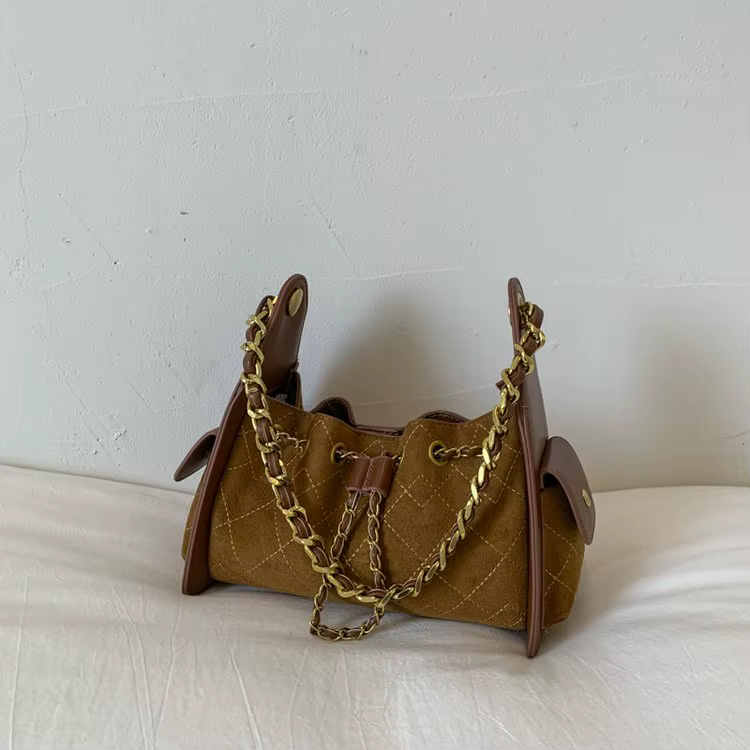 Sac à bandoulière haut de gamme pour femme, style vintage simple et texture douce, idéal pour les fe