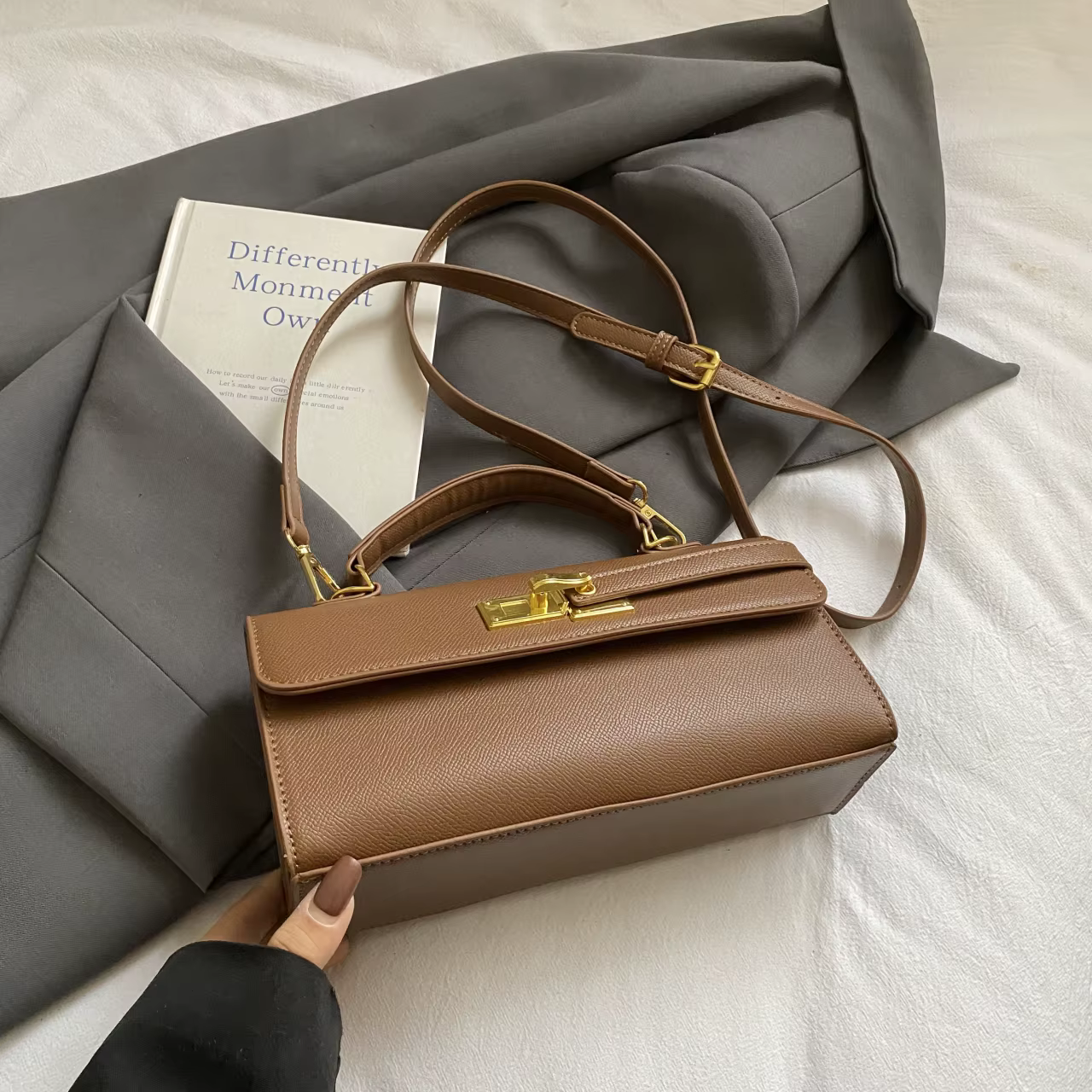 Sac à main et bourse de styliste pour femmes, petit sac carré de marque, couleur unie, sac à bandoul