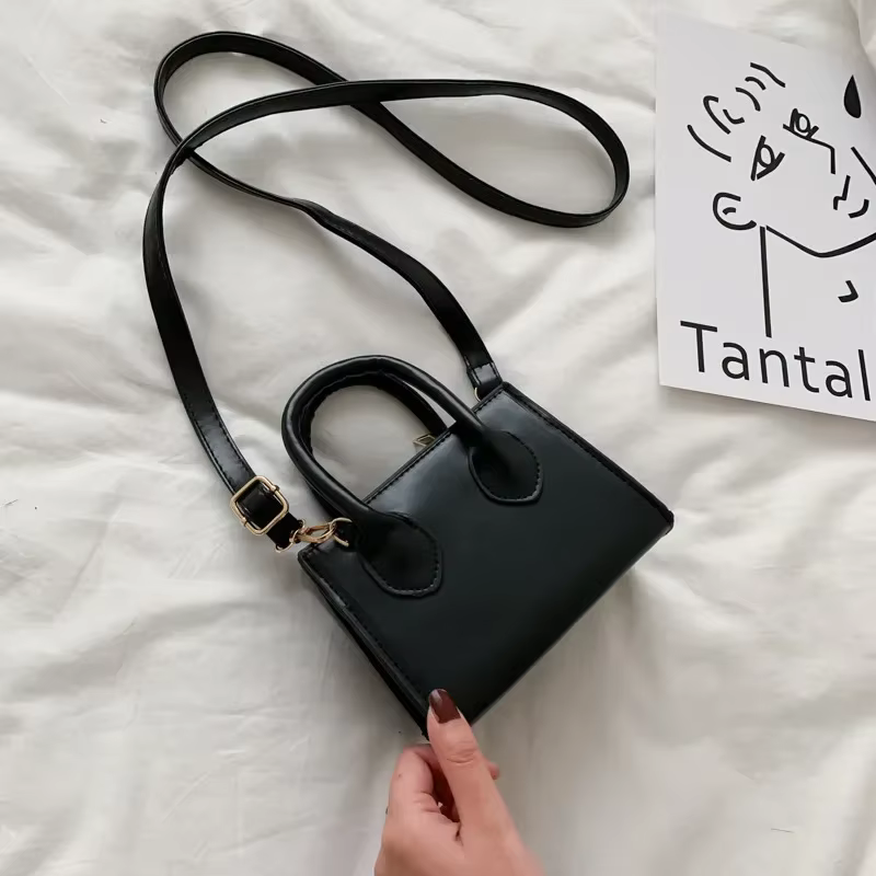 Petit sac carré nouveau populaire rétro Mini sac à main littéraire foules épaule messager femme sac 