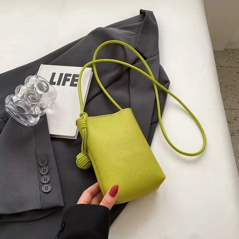 Sacs à main en cuir Pu pour femmes, sacs à bandoulière de luxe de grande capacité, sacs à rabat soli