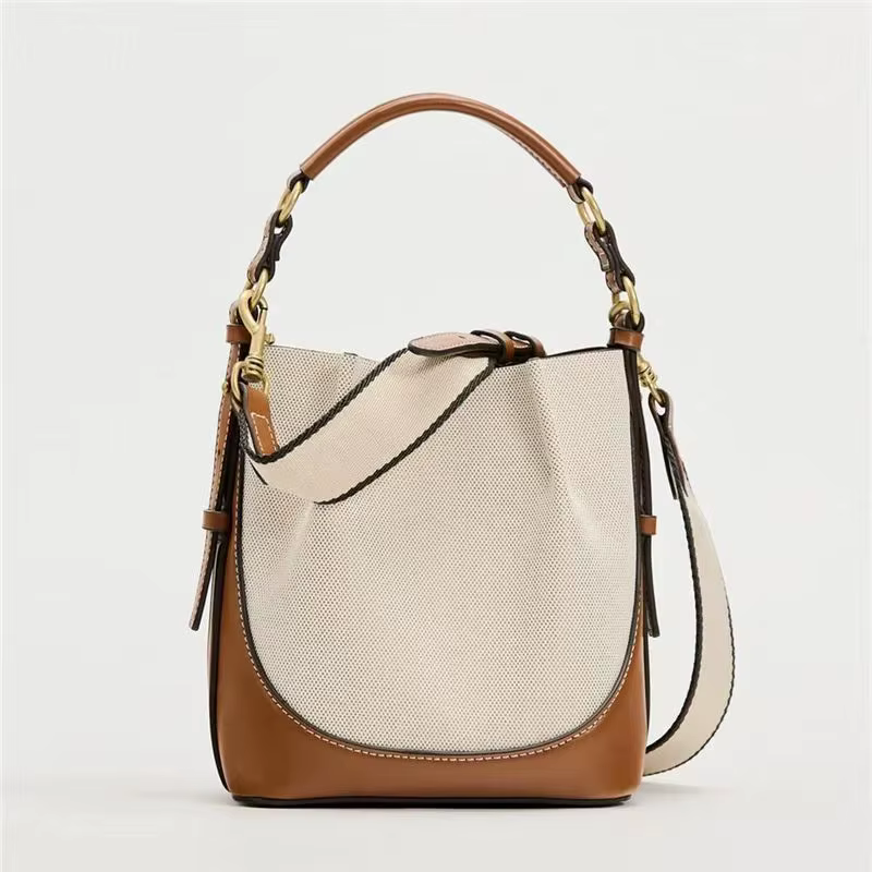 Mode nouveau sac pour femmes marron Style coréen cordon Portable bandoulière large cordon seau sac
