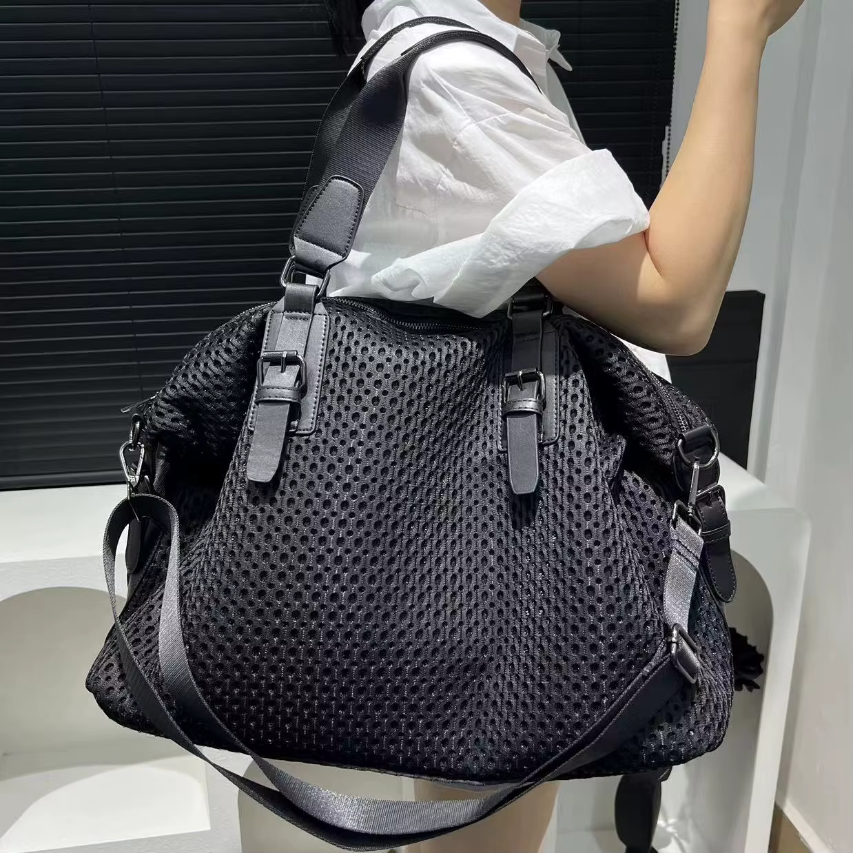 Grand sac de voyage en nylon imperméable pour femme, sac messager à bandoulière simple, loisirs, vac