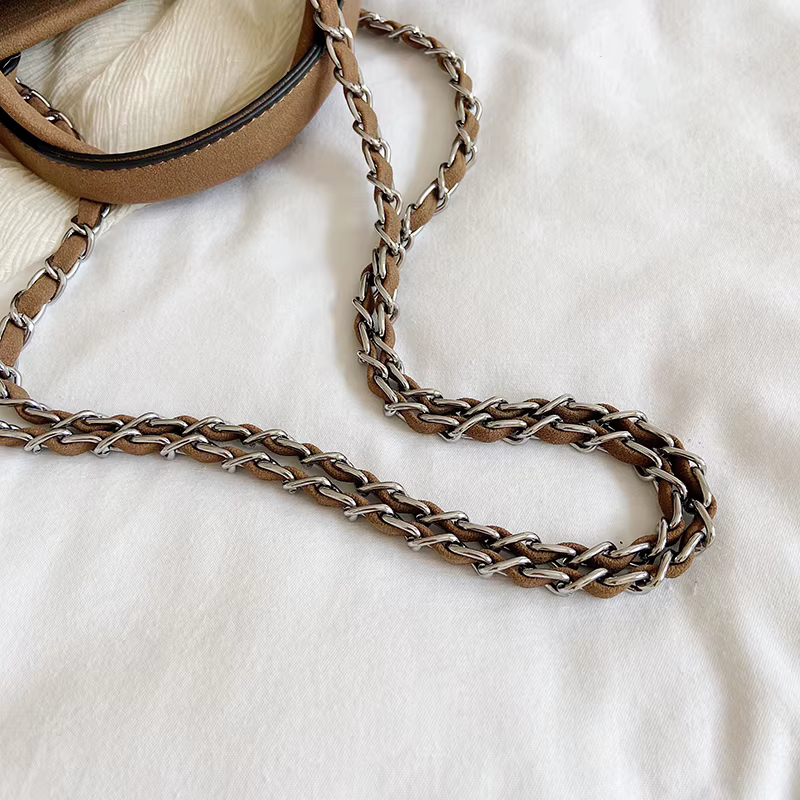 Grand sac à main en nylon pour femme