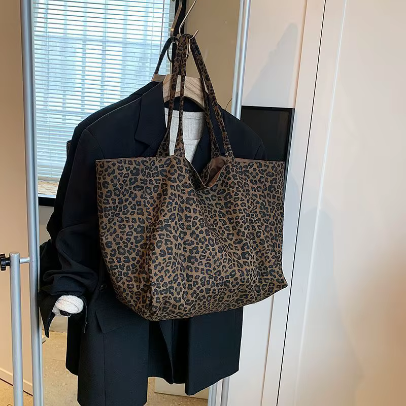 Nouveau sac fourre-tout en toile style décontracté grande capacité imprimé léopard