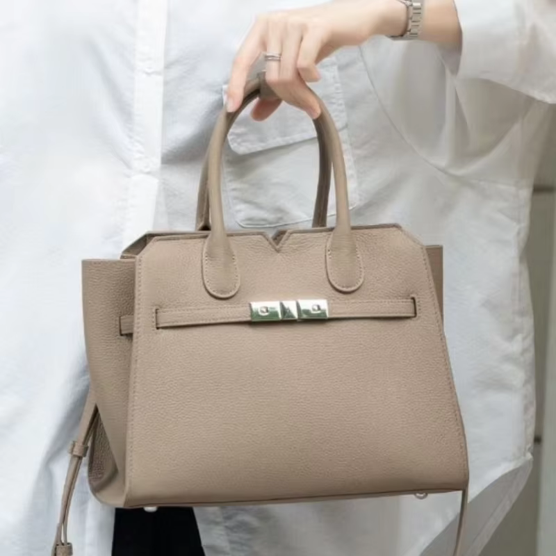 Grand sac à main en cuir de vachette pour femme