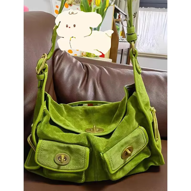 Sac sous les bras en daim rétro