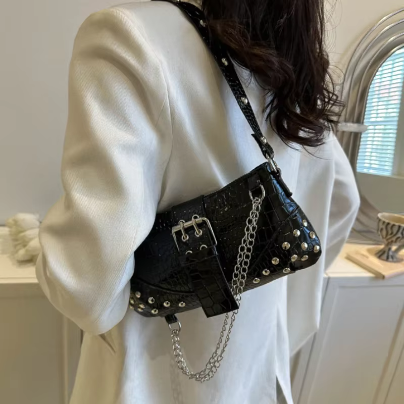 Sac à bandoulière gothique pour femmes, sac à main Style Cool, tendance Rock pour filles, chaîne à rivets Y2K pour voyage, vacances, quotidien