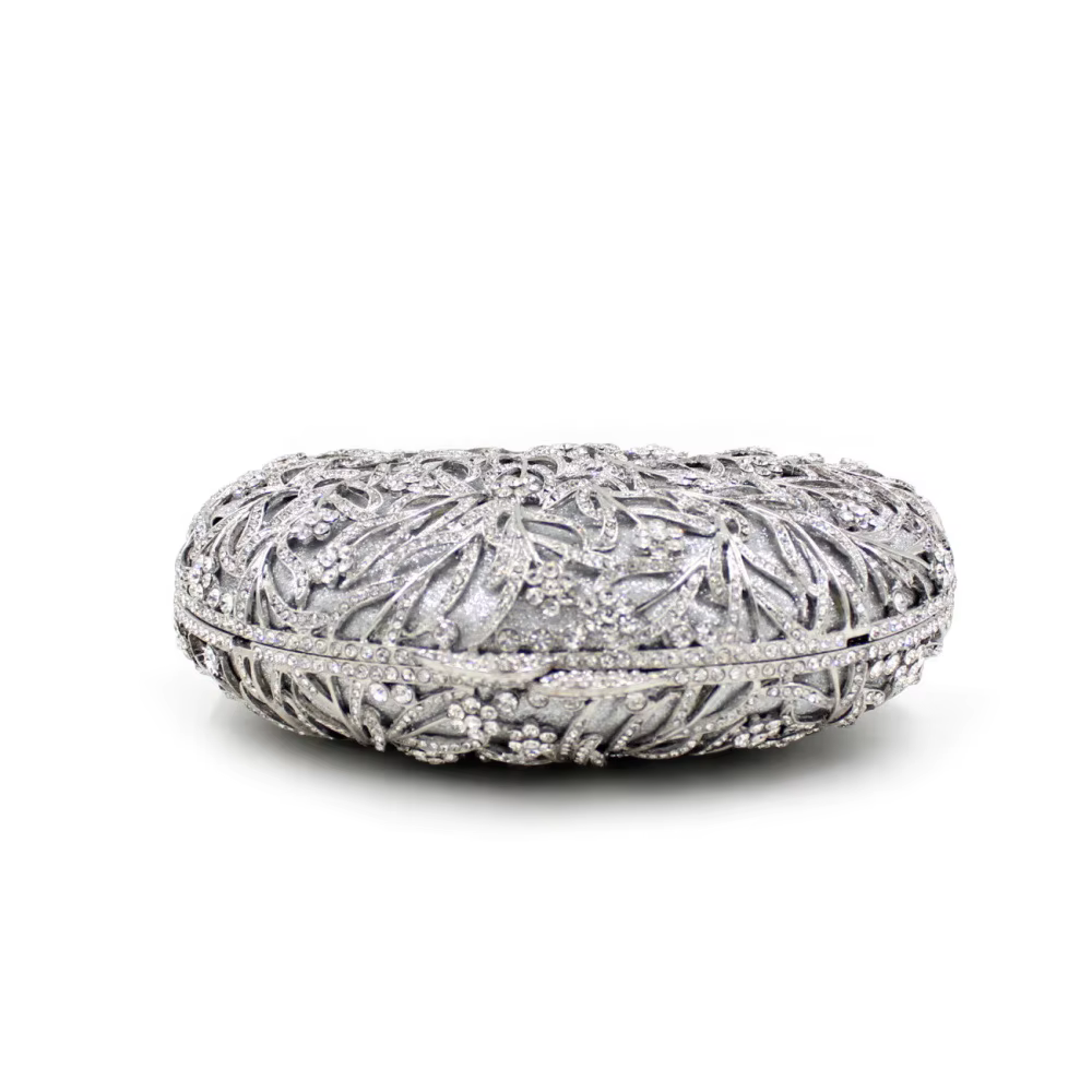 Sac à main détrritique en cristal clouté de diamants