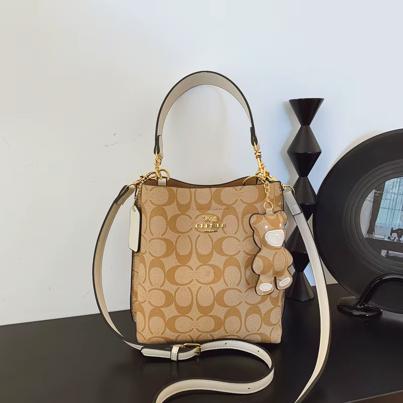Style à la mode, sac à main élégant et luxueux en forme de seau