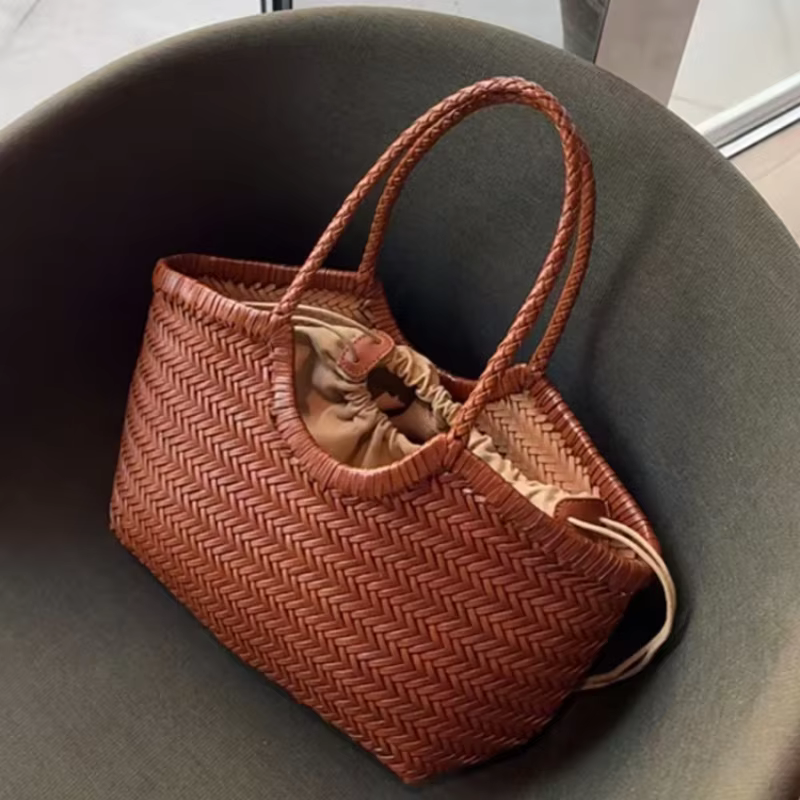 Sac tissé en cuir français