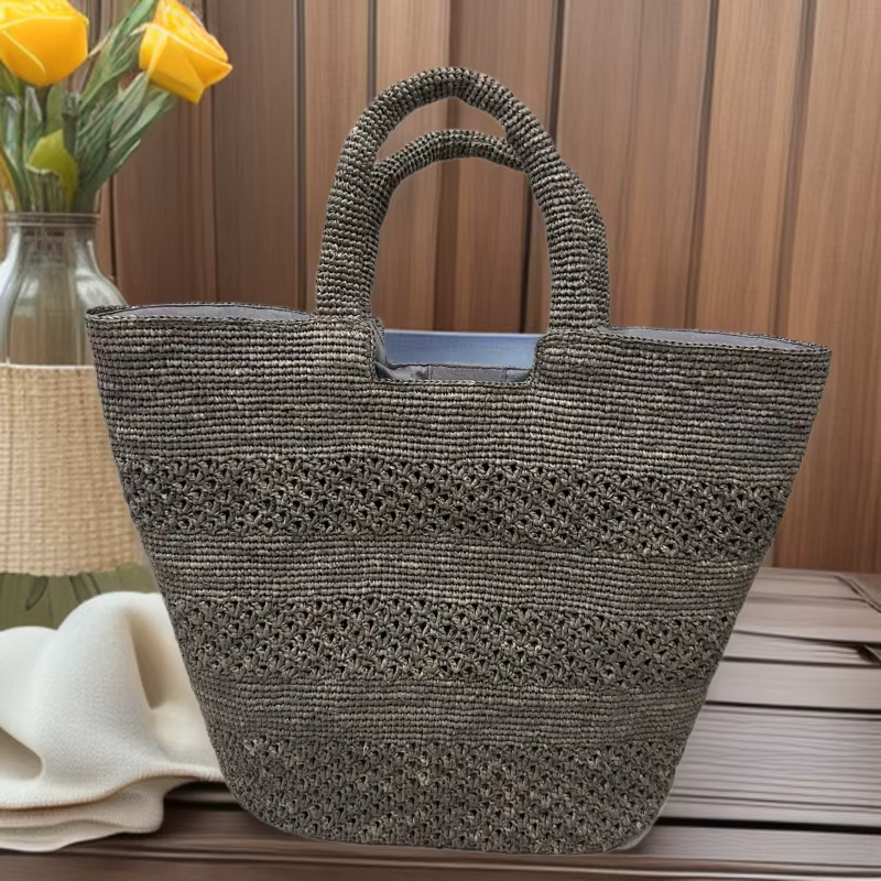 Sac fourre-tout tissé en raphia