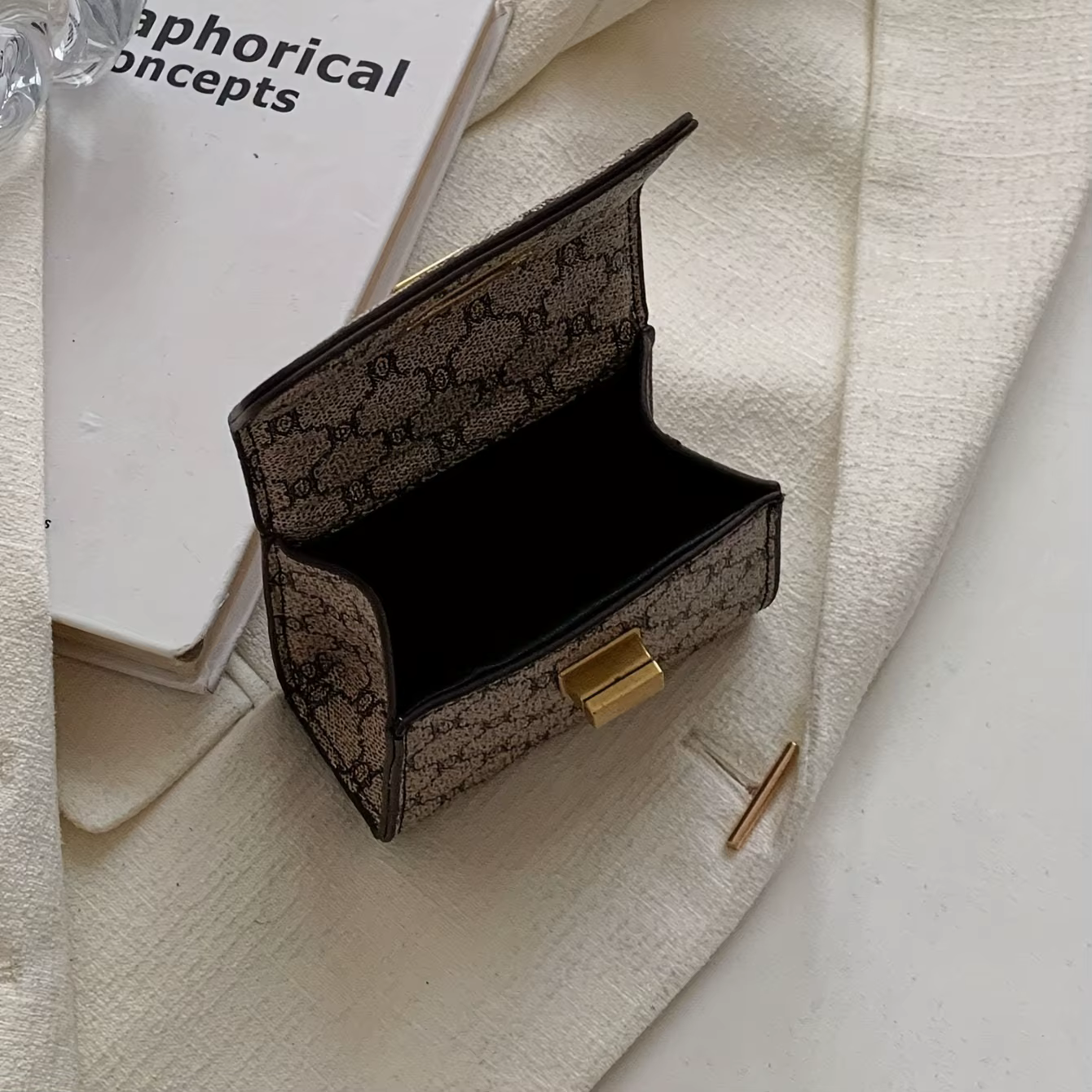 Sac bandoulière mini élégant avec motif géométrique