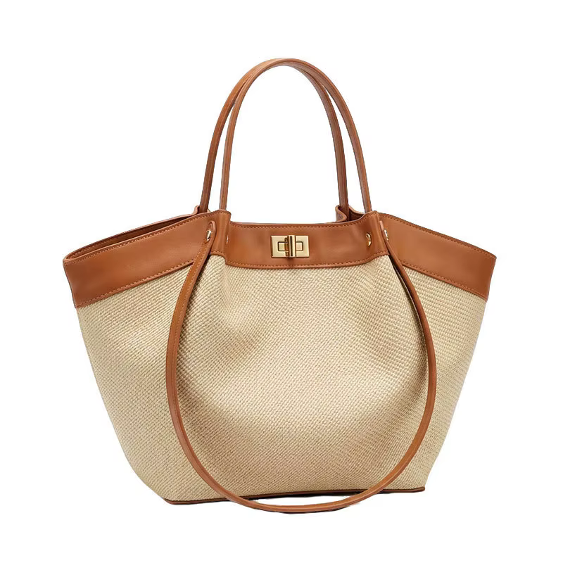 Sac fourre-tout en rotin tressé avec détails d'ailes