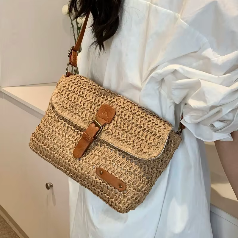 Nouveau sac à bandoulière en paille à la mode pour femmes