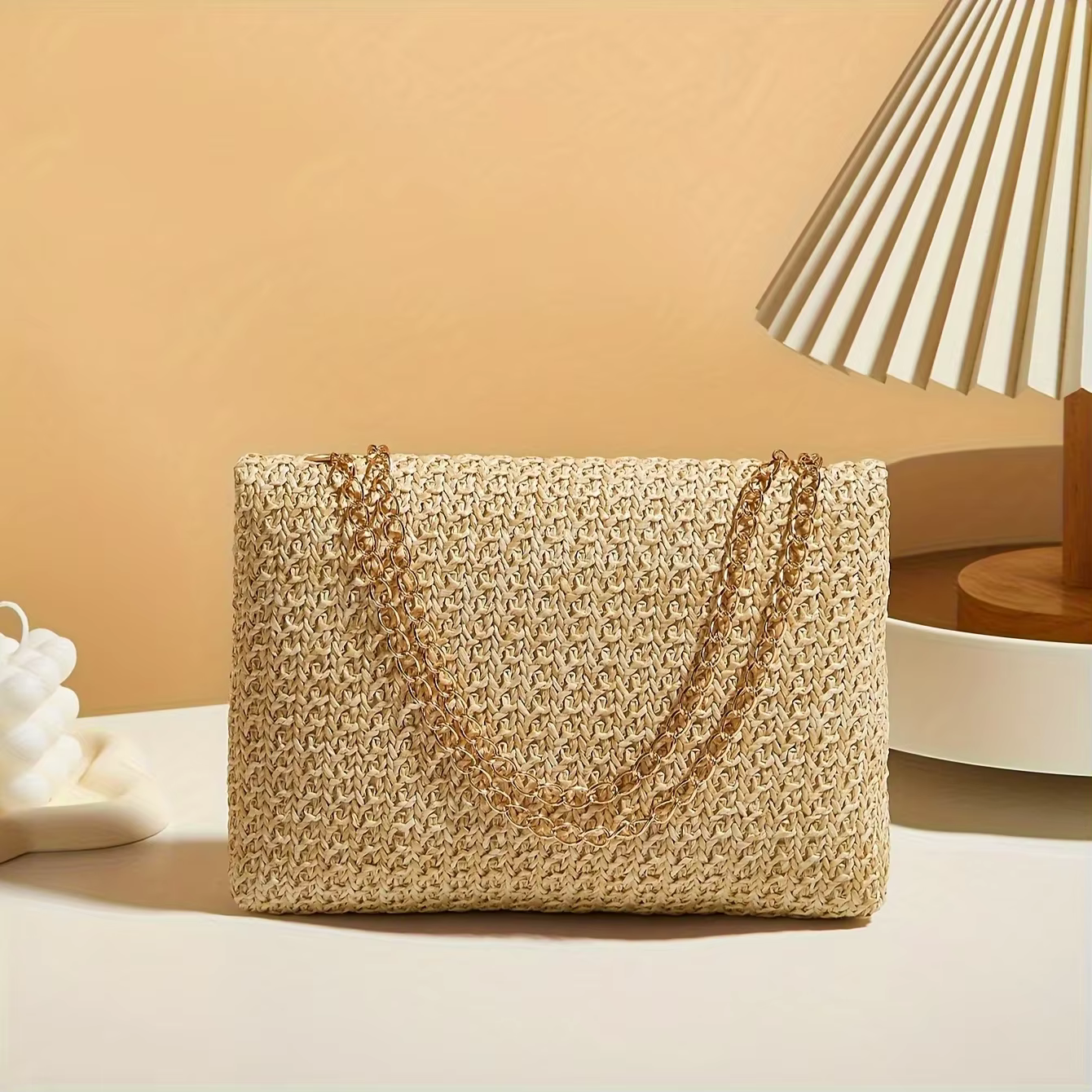Sac à bandoulière tissé à la main en paille pour femmes
