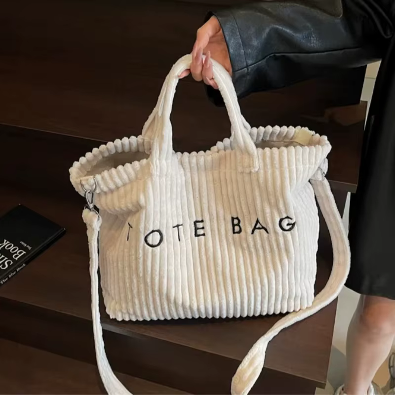 Sac à main en velours rayé de grande capacité, sac à bandoulière pour femmes, sacs à main, sacs à bandoulière, fourre-tout polyvalent en velours côtelé avec lettres