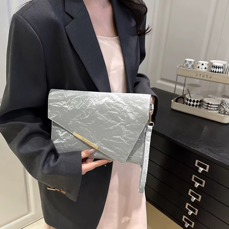 Mode pochette pour femmes en cuir PU souple couleur unie Evelope sac bracelet sacs femme petits