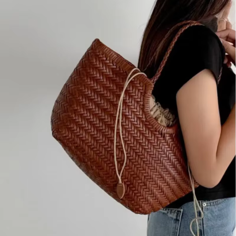Sac fourre-tout pour femme tissé à la main en France