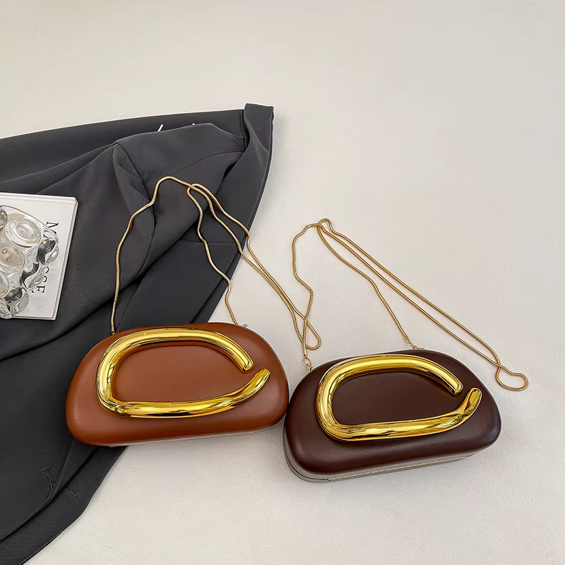 Pochette tendance en cuir PU pour femmes