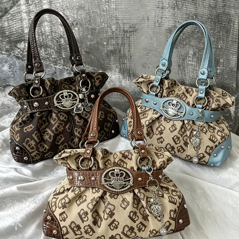 Sac à main de luxe pour femme avec rivets