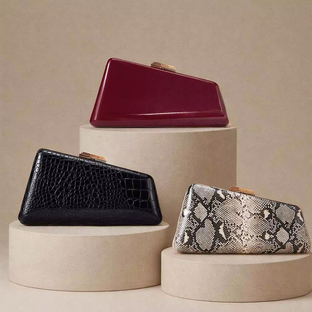 Pochette de soirée en PU motif serpent ou alligator rouge vin avec boucle dorée pour dîner rétro Sac à main pour femmes